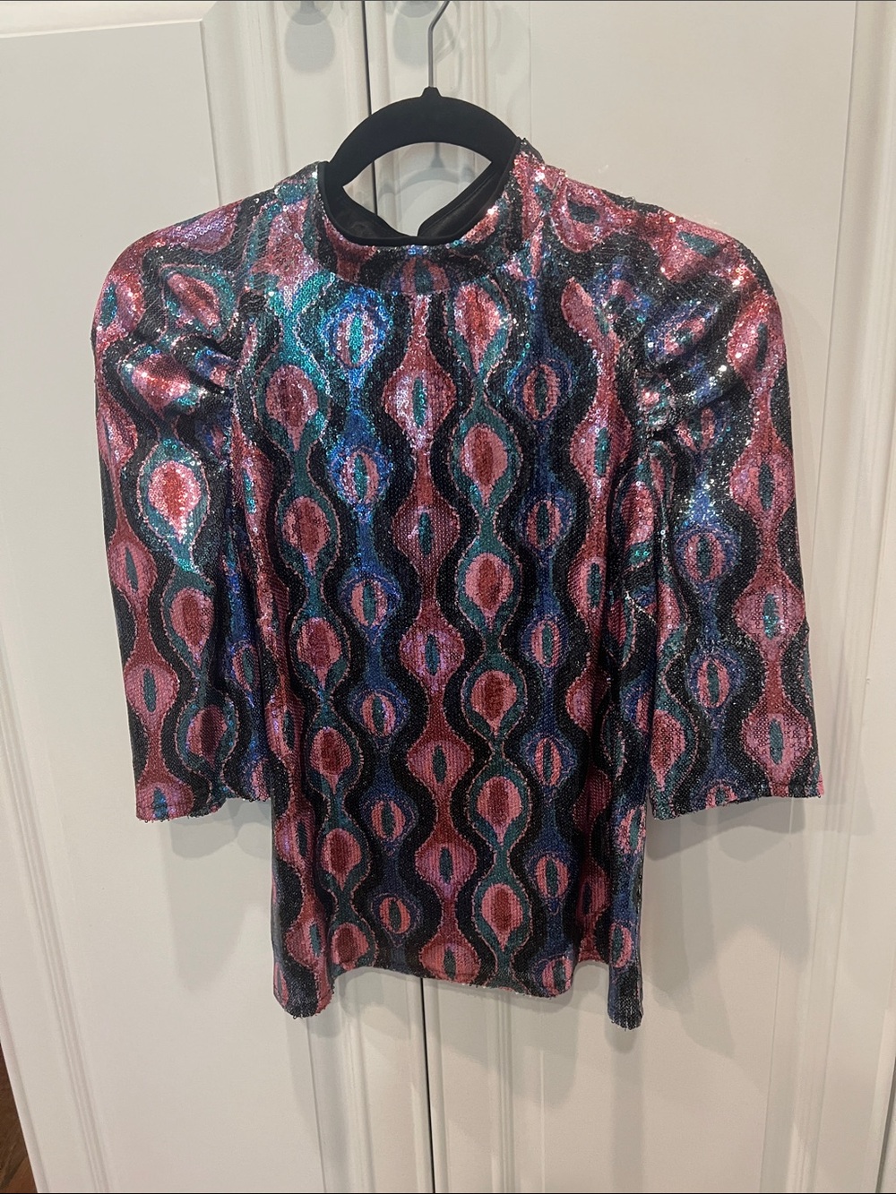 Nicole Miller Pink & Blue Sequined Puff-Sleeve Top